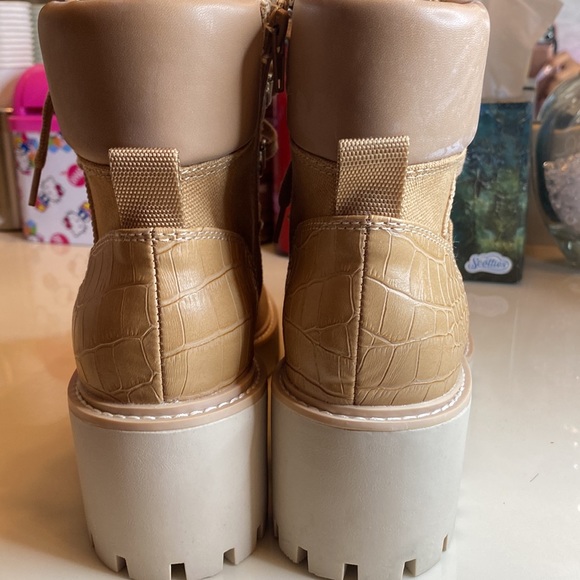 Dolce vita boots - Picture 3 of 6